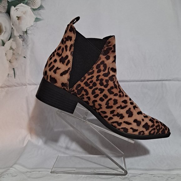 ANKLE POINTED TOE LEOPARD ANIMAL PRINT BOOTIES NEW - Picture 4 of 6